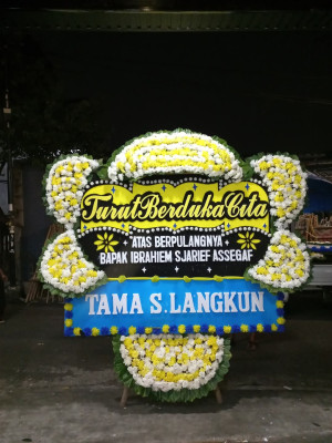 Papan Bunga Duka di Koto Lolo